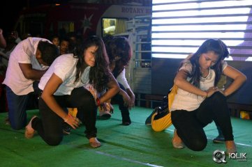 Run Raja Run Flash Mob at Vijayawada